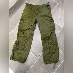 Forever 21 Olive Green Baggy Cargo Pants with Drawstring Waist & Hem (Size L)
